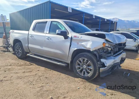 2021 Chevrolet Silverado K1500 Rst z USA, uszkodzony, nr VIN 1GCUYEEL4MZ118998